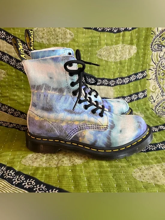 Dr. Martens 1460 Pascal Blue Tie Dye Leather Lace Up Boots Size 6 Grunge Punk - Picture 4 of 15